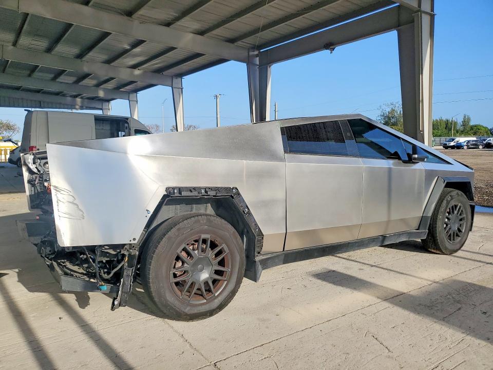 Aukcja sprzedaży 2024 Tesla Cybertruck, vin: 7G2CEHEDXRA048896, numer aukcji: 50554536