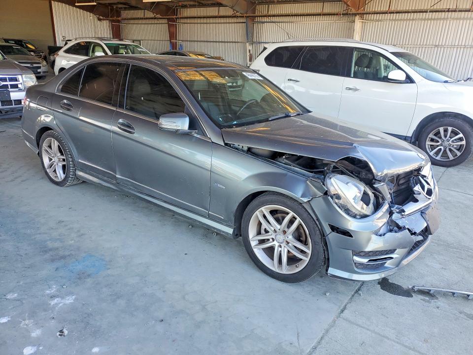 48448776 :رقم المزاد ، WDDGF4HB3CR237002 vin ، 2012 Mercedes-benz C مزاد بيع