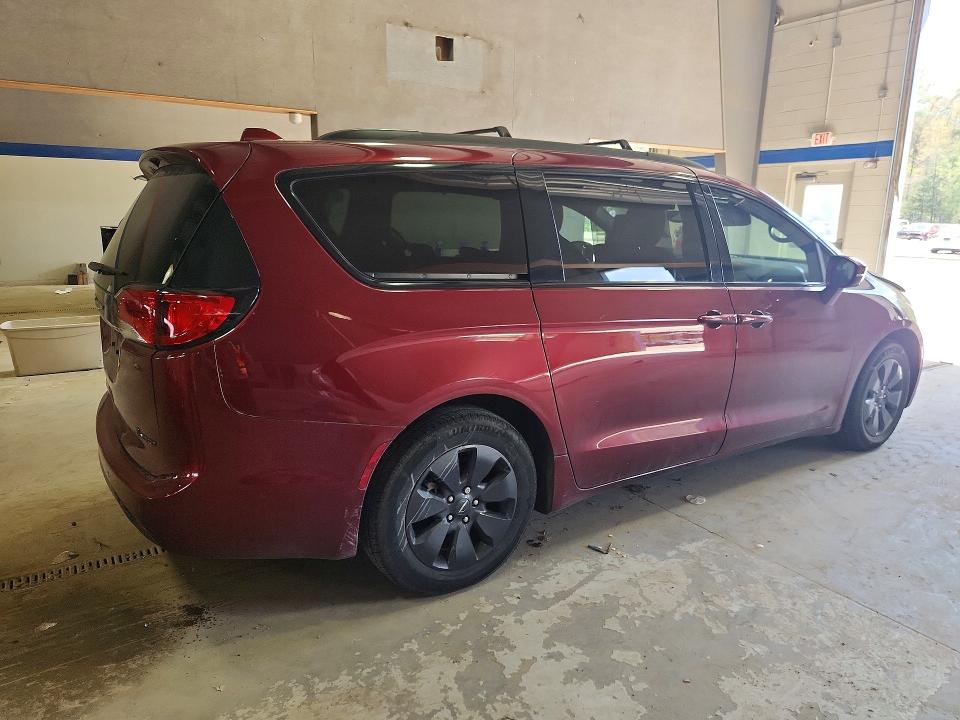 Продаж на аукціоні авто 2020 Chrysler Pacifica, vin: 2C4RC1N75LR193301, номер лоту: 48425656
