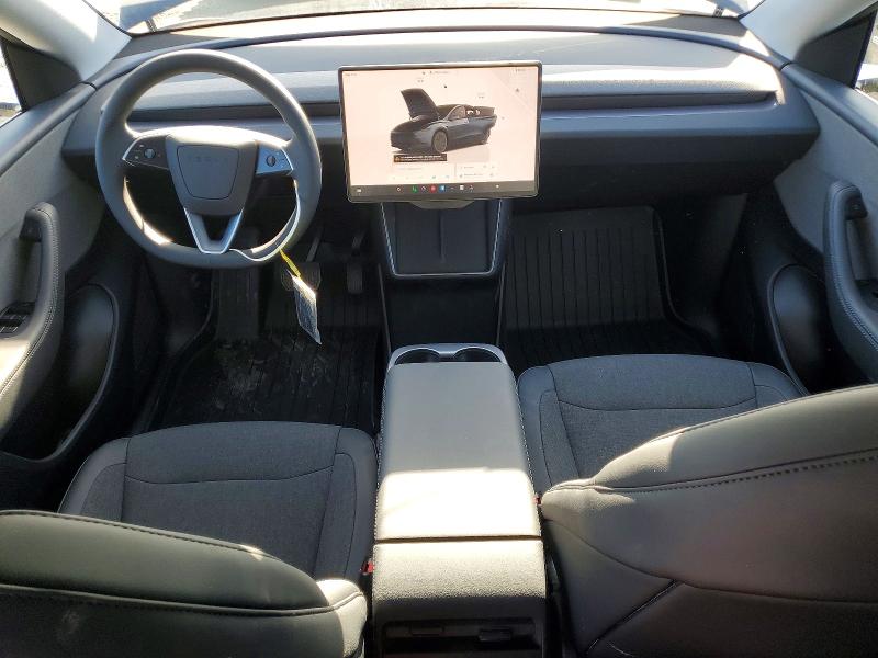 50976586 :رقم المزاد ، 7SAYGDED2TA586059 vin ، 2026 Tesla Model Y مزاد بيع