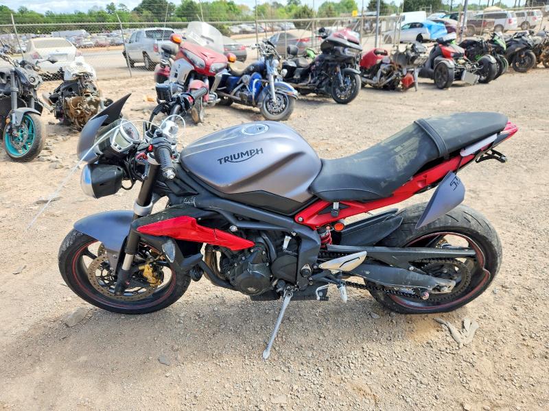 48629056 :رقم المزاد ، SMTL03NE1GT728472 vin ، 2016 Triumph Motorcycle Street Triple مزاد بيع