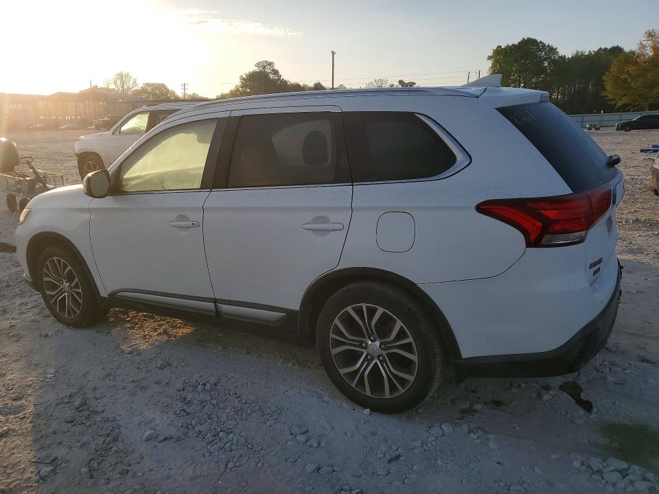 Продаж на аукціоні авто 2017 Mitsubishi Outlander, vin: JA4AD3A32HZ010579, номер лоту: 48586306