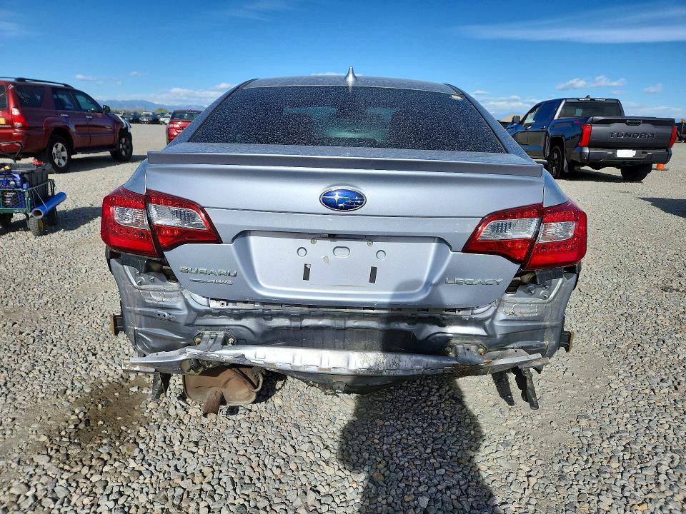 49641106 :رقم المزاد ، 4S3BNAR66J3033317 vin ، 2018 Subaru Legacy مزاد بيع