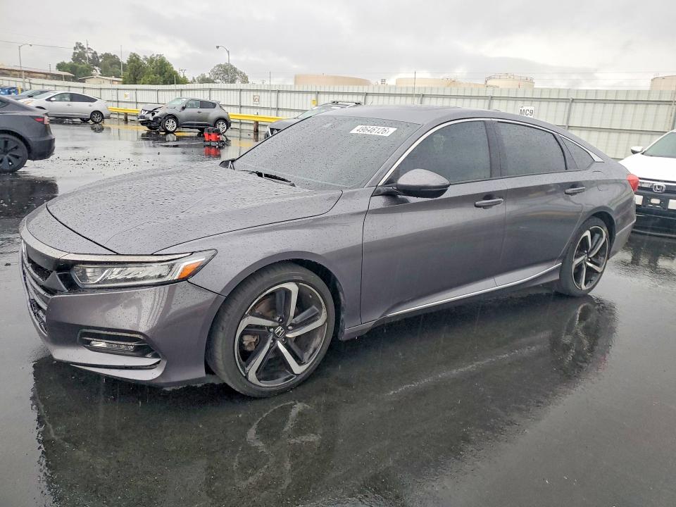 2018 Honda Accord მანქანა იყიდება აუქციონზე, vin: 1HGCV2F58JA010057, აუქციონის ნომერი: 49646126