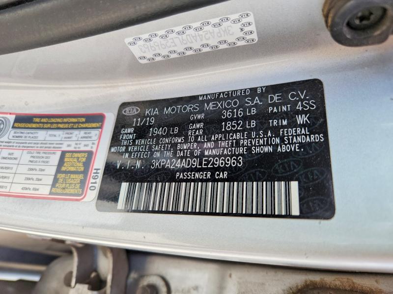 2020 Kia Rio მანქანა იყიდება აუქციონზე, vin: 3KPA24AD9LE296963, აუქციონის ნომერი: 49440096