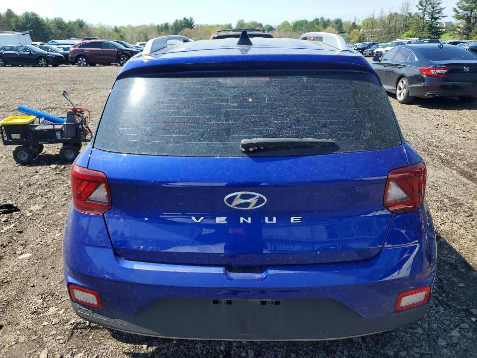 49126926 :رقم المزاد ، KMHRC8A33NU152341 vin ، 2022 Hyundai Venue مزاد بيع