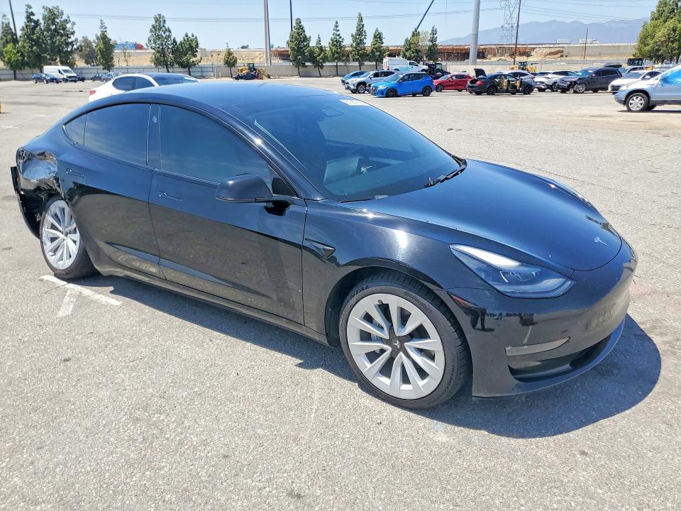 Продажа на аукционе авто 2021 Tesla Model 3, vin: 5YJ3E1EB2MF082142, номер лота: 51669706