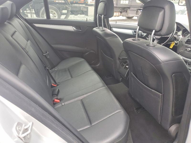 50672746 :رقم المزاد ، WDDGF54X19F208793 vin ، 2009 Mercedes-benz C مزاد بيع