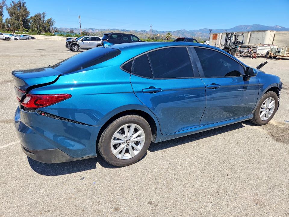 Продажа на аукционе авто 2025 Toyota Camry, vin: 4T1DAACK0SU636345, номер лота: 49510866
