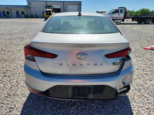 2020 Hyundai Elantra მანქანა იყიდება აუქციონზე, vin: 5NPD84LF1LH555905, აუქციონის ნომერი: 50557186