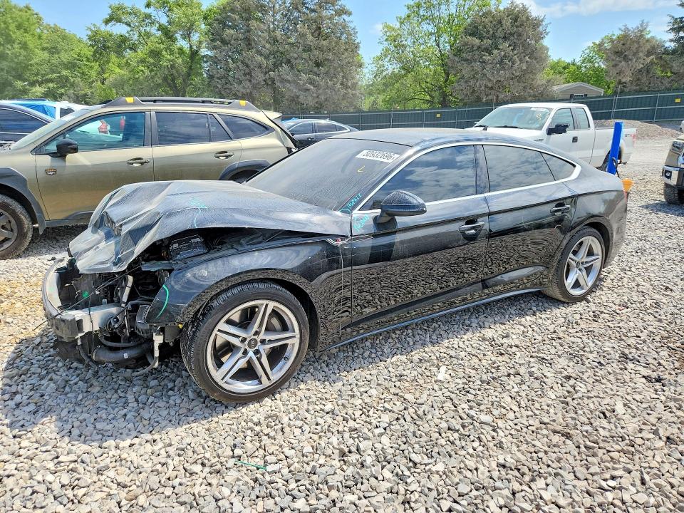 50932696 :رقم المزاد ، WAUDACF53NA008997 vin ، 2022 Audi A5 مزاد بيع