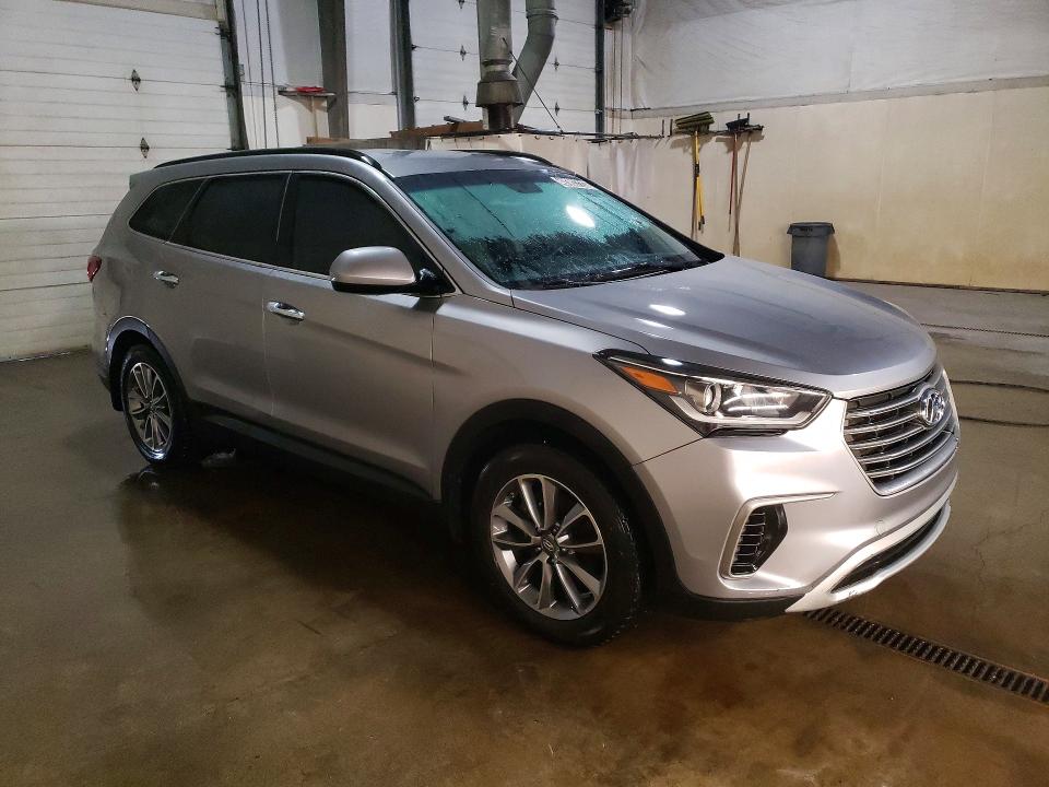 49303726 :رقم المزاد ، KM8SMDHFXHU200381 vin ، 2017 Hyundai Santa Fe مزاد بيع