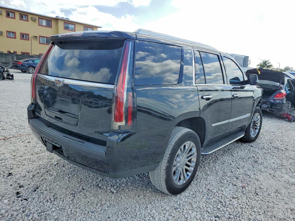 49794866 :رقم المزاد ، 1GYS3AKJ0LR266916 vin ، 2020 Cadillac Escalade مزاد بيع