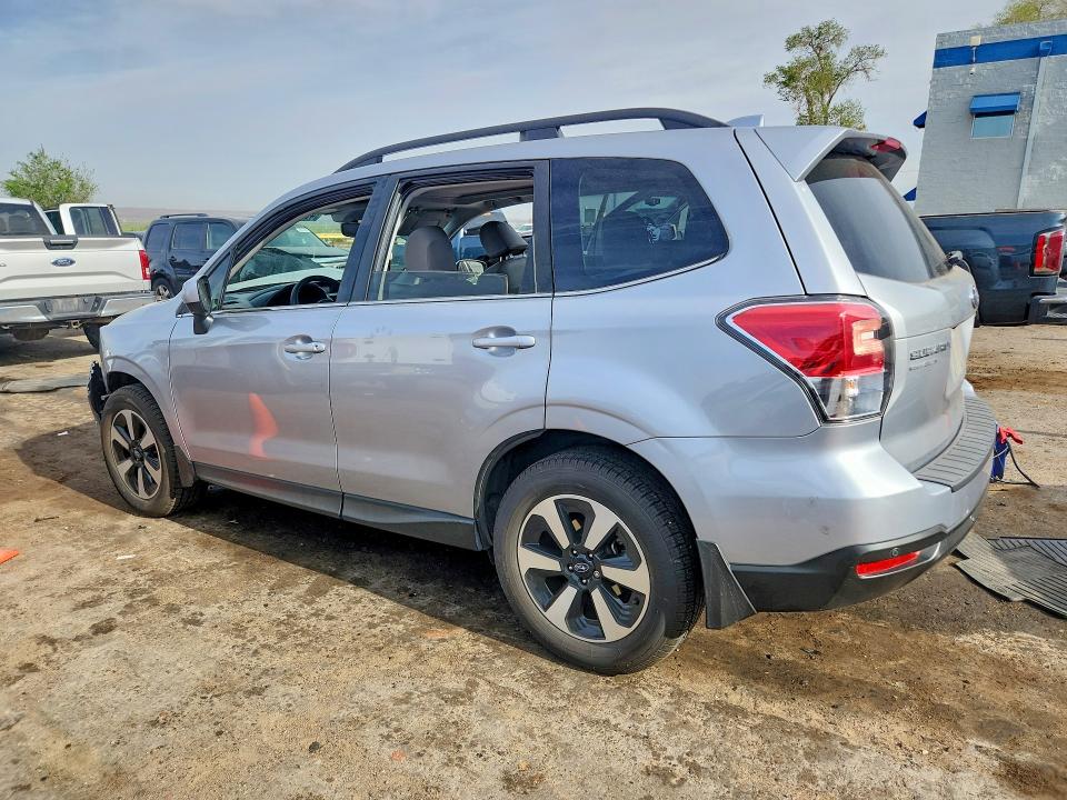 49403956 :رقم المزاد ، JF2SJARC2JH594118 vin ، 2018 Subaru Forester مزاد بيع