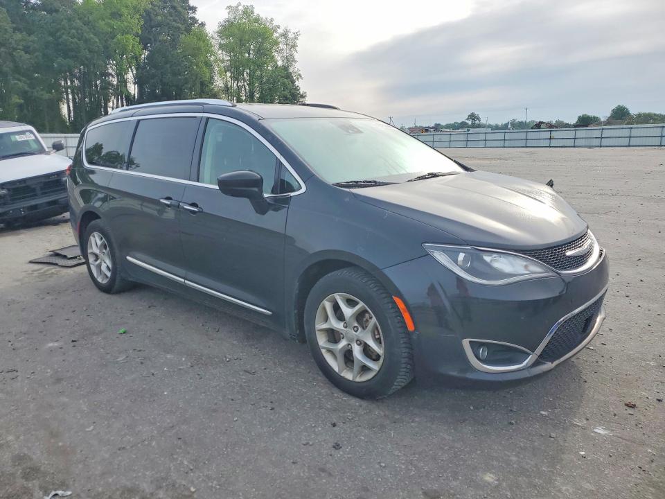 48731006 :رقم المزاد ، 2C4RC1EG5HR507701 vin ، 2017 Chrysler Pacifica مزاد بيع