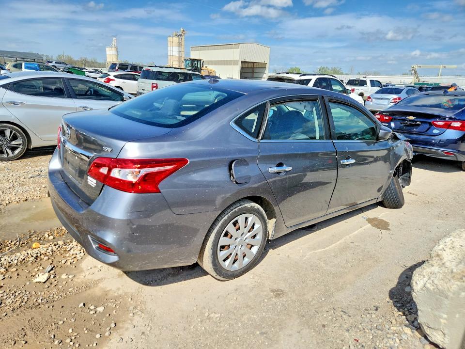 Продаж на аукціоні авто 2017 Nissan Sentra, vin: 3N1AB7AP2HY351032, номер лоту: 49773786