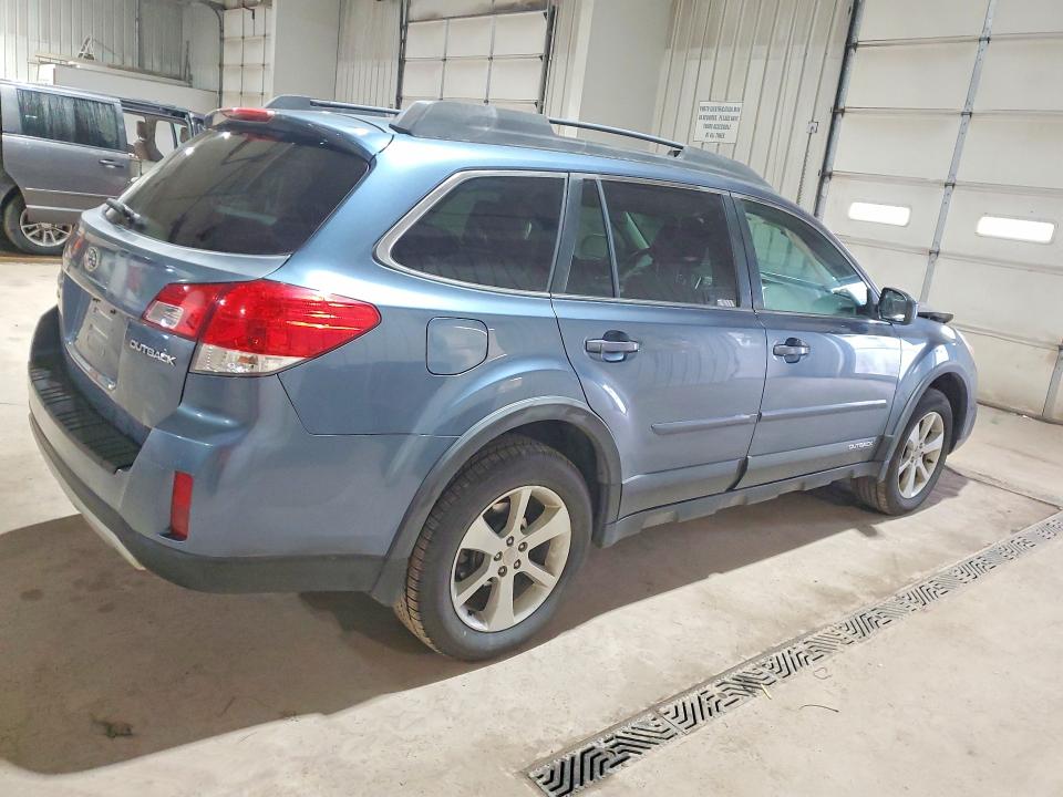 48357456 :رقم المزاد ، 4S4BRCGC7D3313241 vin ، 2013 Subaru Outback مزاد بيع