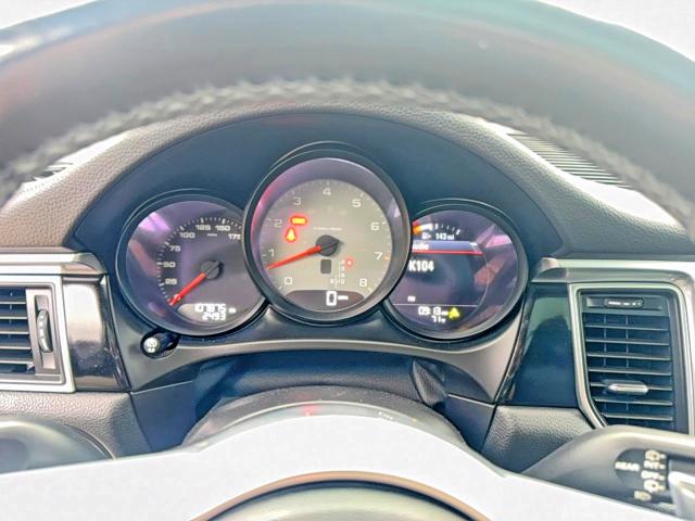 49852326 :رقم المزاد ، WP1AB2A5XJLB34419 vin ، 2018 Porsche Macan مزاد بيع