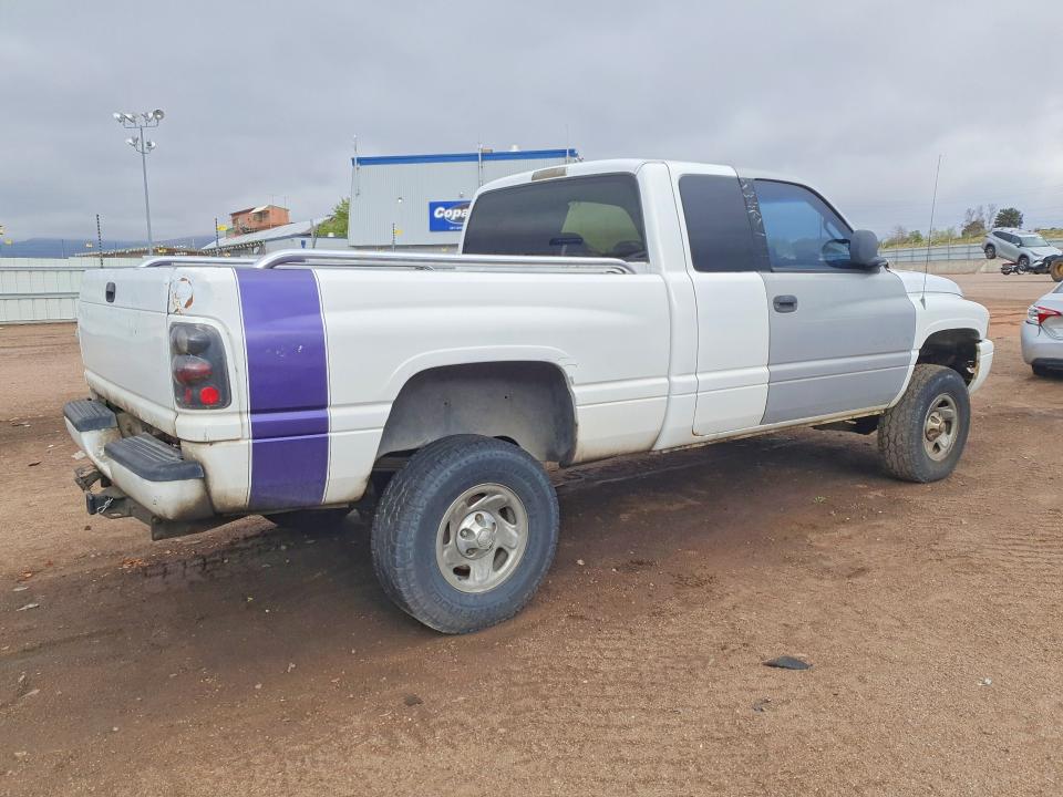 51543446 :رقم المزاد ، 1B7HF13Z9YJ158781 vin ، 2000 Dodge Ram 1500 مزاد بيع