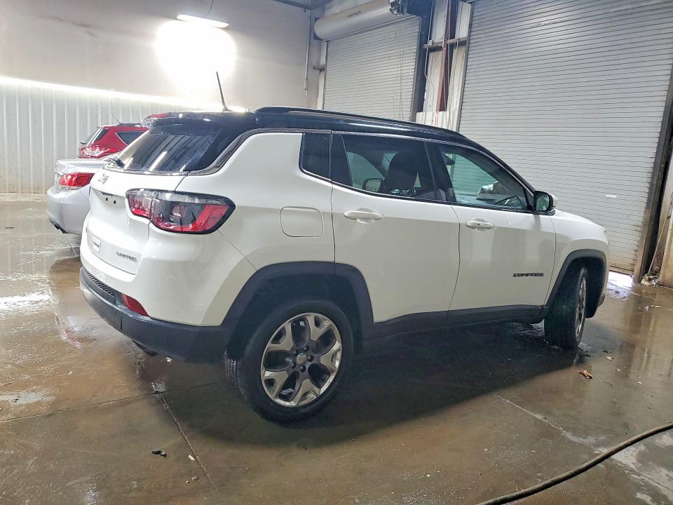 48237696 :رقم المزاد ، 3C4NJDCBXLT244379 vin ، 2020 Jeep Compass مزاد بيع