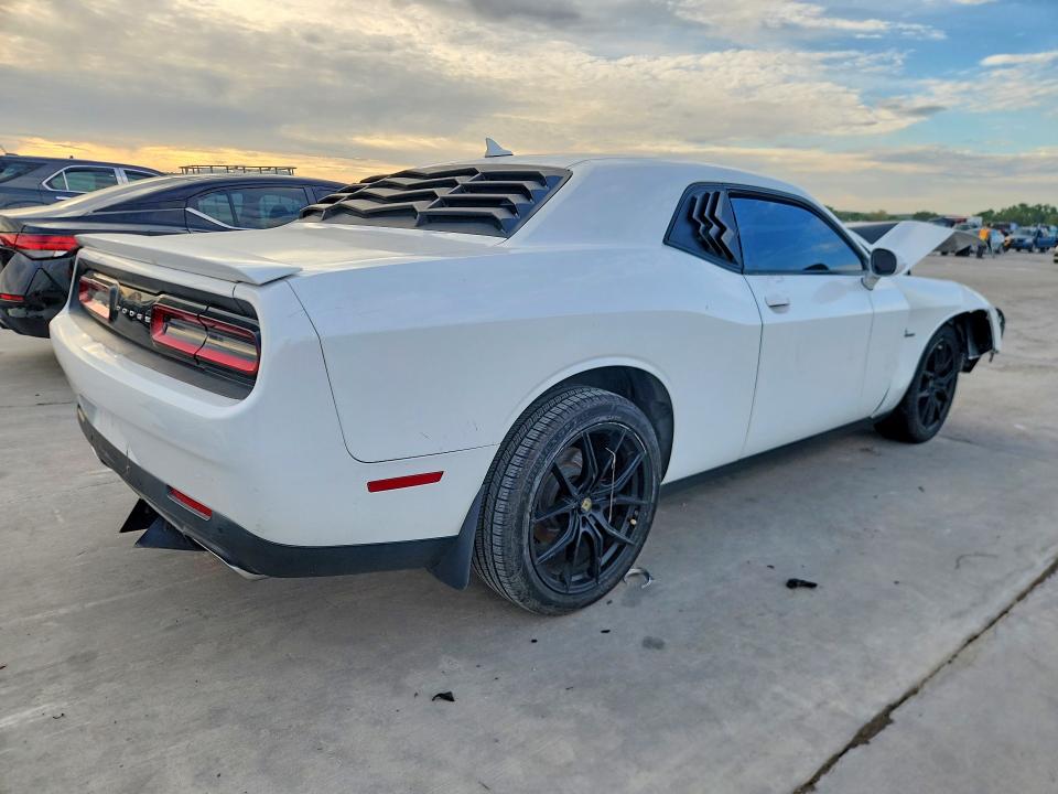 Продажа на аукционе авто 2015 Dodge Challenger, vin: 2C3CDZAT0FH703606, номер лота: 48840276