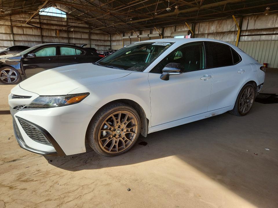 48586846 :رقم المزاد ، 4T1T31AK4RU078180 vin ، 2024 Toyota Camry Hybrid مزاد بيع