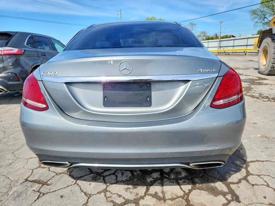 Продажа на аукционе авто 2015 Mercedes-benz C, vin: 55SWF4KB8FU035067, номер лота: 48984476