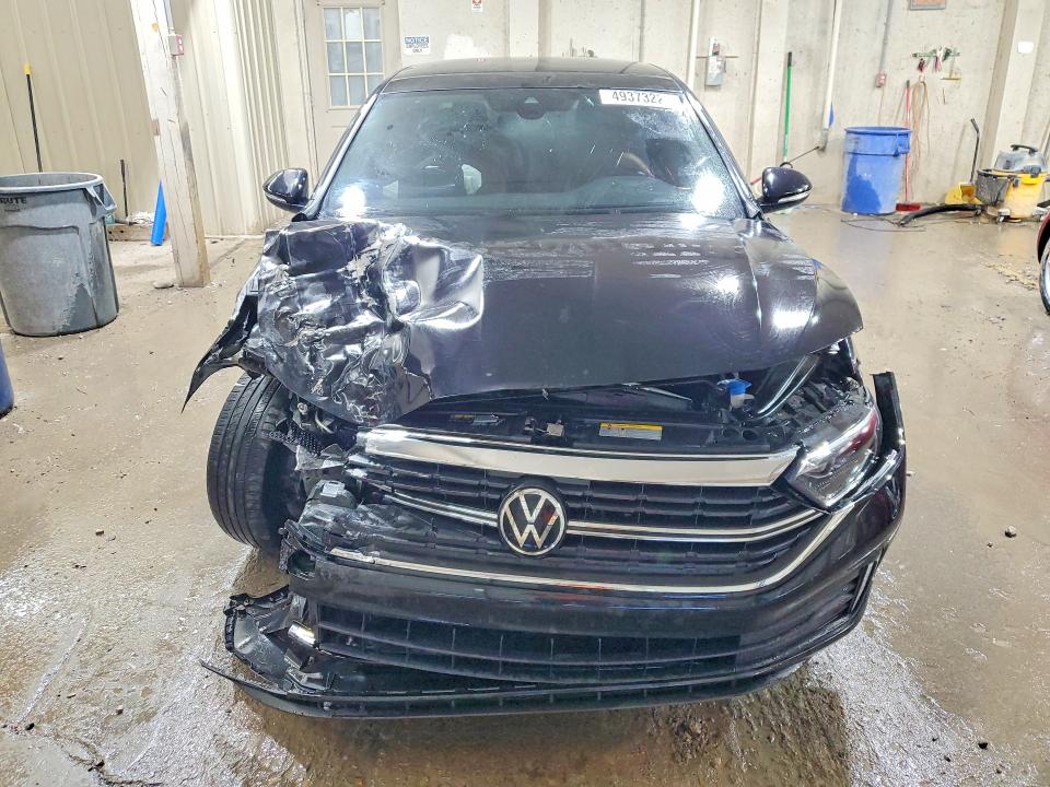 49373226 :رقم المزاد ، 3VWGM7BU9RM098609 vin ، 2024 Volkswagen Jetta مزاد بيع