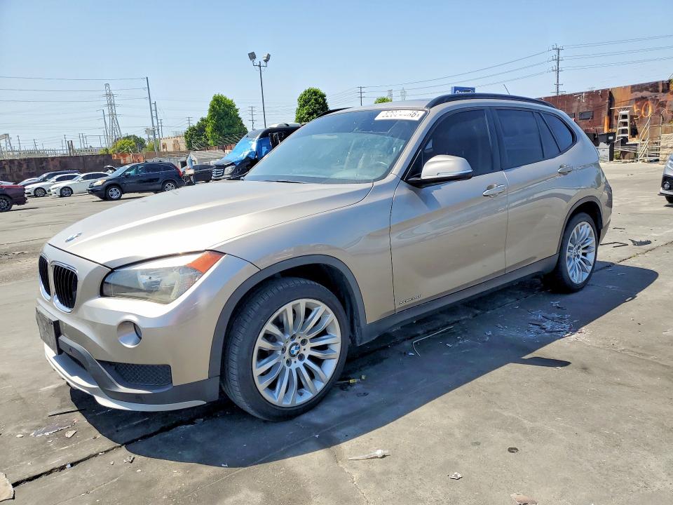 2015 Bmw X1 მანქანა იყიდება აუქციონზე, vin: WBAVM1C51FV314918, აუქციონის ნომერი: 52024486