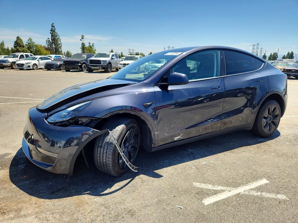 Продажа на аукционе авто 2024 Tesla Model Y, vin: 7SAYGDED9RF113920, номер лота: 51132286