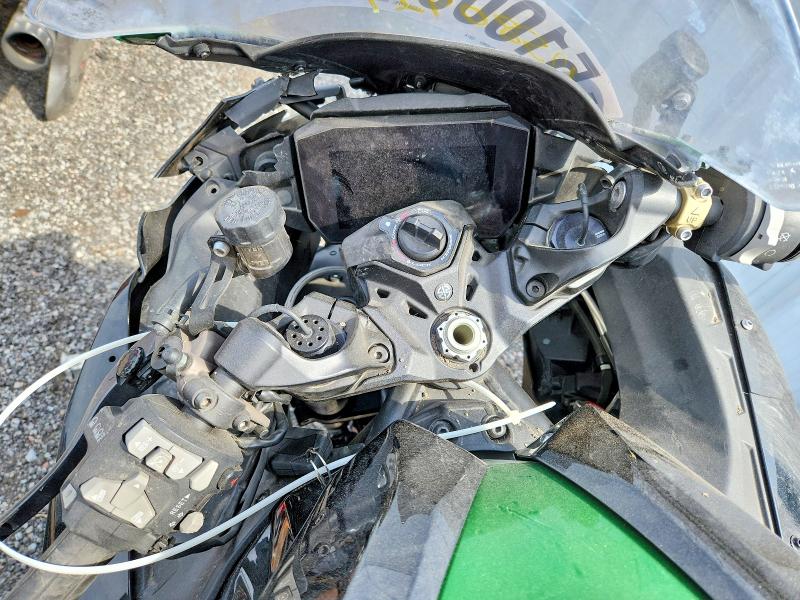 51005806 :رقم المزاد ، JKBZXVR11PA002118 vin ، 2023 Kawasaki Zx1002 مزاد بيع