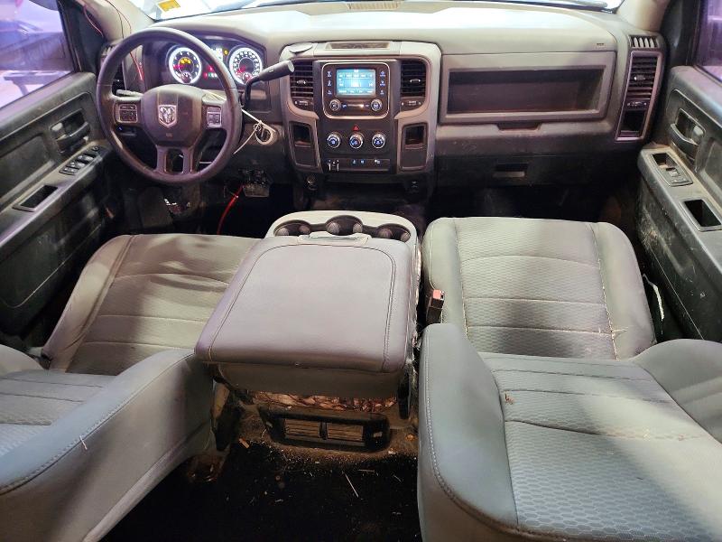50972406 :رقم المزاد ، 3C6UR5CJ3FG673658 vin ، 2015 Ram 2500 مزاد بيع