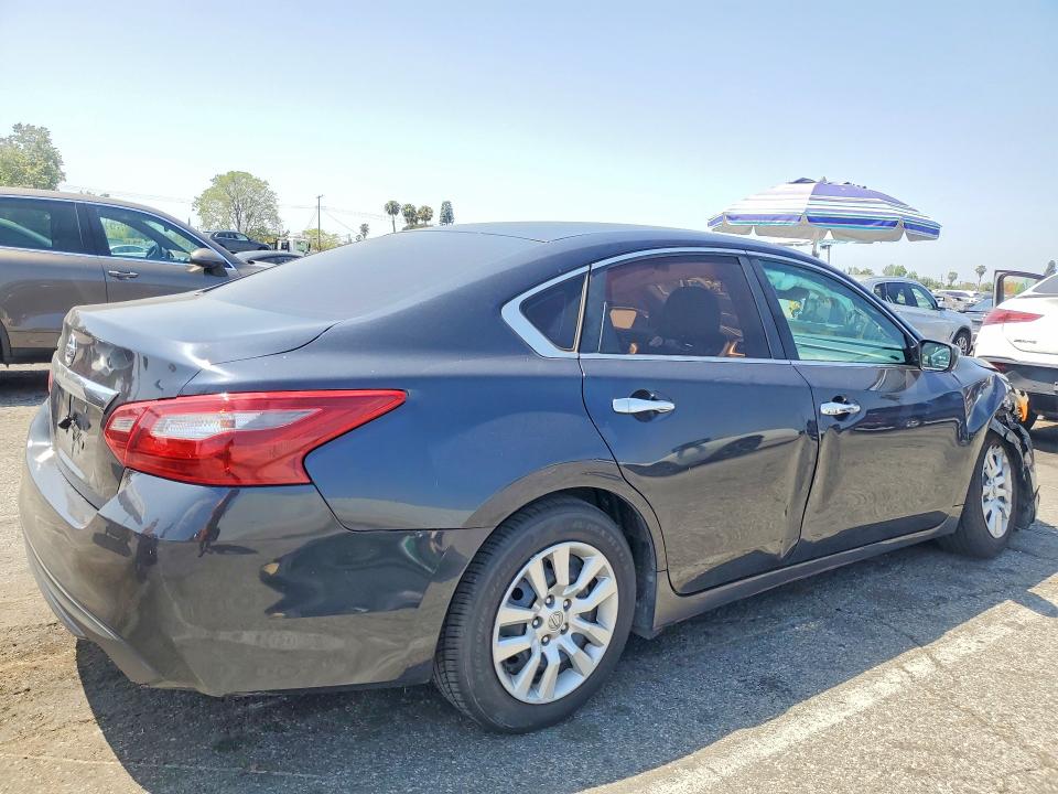 Продажа на аукционе авто 2018 Nissan Altima, vin: 1N4AL3AP5JC297765, номер лота: 52009176