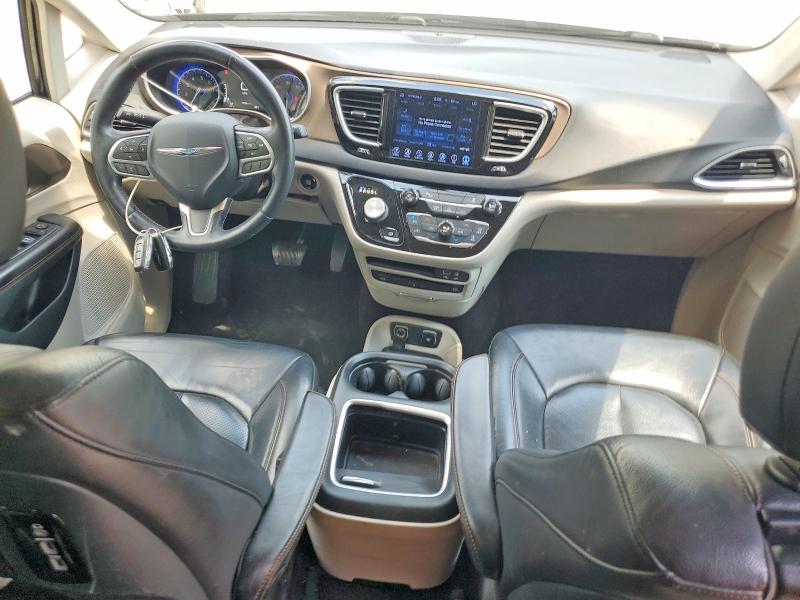 51091716 :رقم المزاد ، 2C4RC1EG6HR559970 vin ، 2017 Chrysler Pacifica مزاد بيع