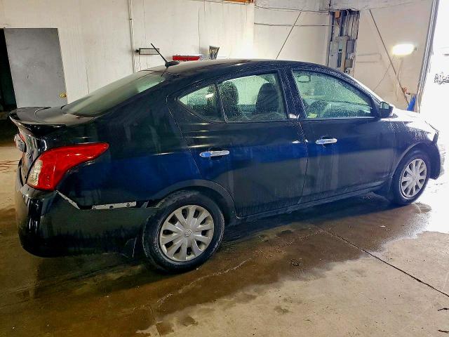 51488286 :رقم المزاد ، 3N1CN7AP2FL881690 vin ، 2015 Nissan Versa مزاد بيع
