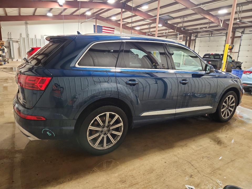 49410916 :رقم المزاد ، WA1LHAF79JD027444 vin ، 2018 Audi Q7 مزاد بيع