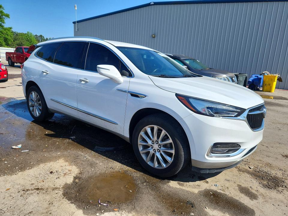 50431736 :رقم المزاد ، 5GAERBKW0LJ290782 vin ، 2020 Buick Enclave مزاد بيع