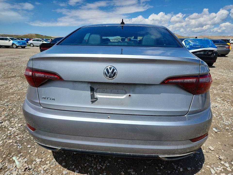 2021 Volkswagen Jetta მანქანა იყიდება აუქციონზე, vin: 3VWC57BU6MM040641, აუქციონის ნომერი: 51665326
