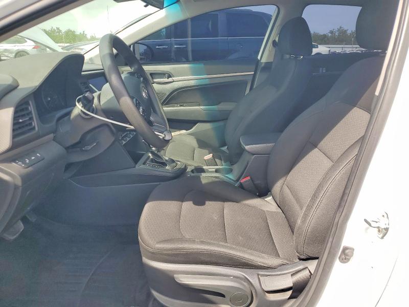 49300996 :رقم المزاد ، 5NPD84LF2LH560434 vin ، 2020 Hyundai Elantra مزاد بيع