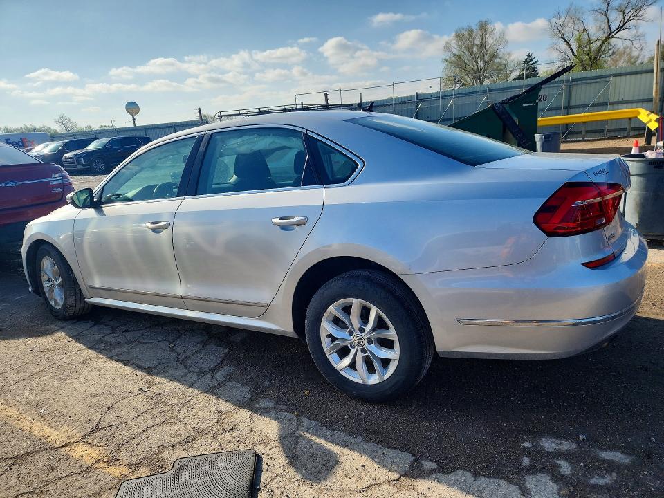 48095666 :رقم المزاد ، 1VWAS7A33GC049943 vin ، 2016 Volkswagen Passat مزاد بيع