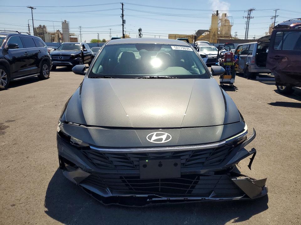 50179656 :رقم المزاد ، KMHLL4DG7SU085848 vin ، 2025 Hyundai Elantra مزاد بيع