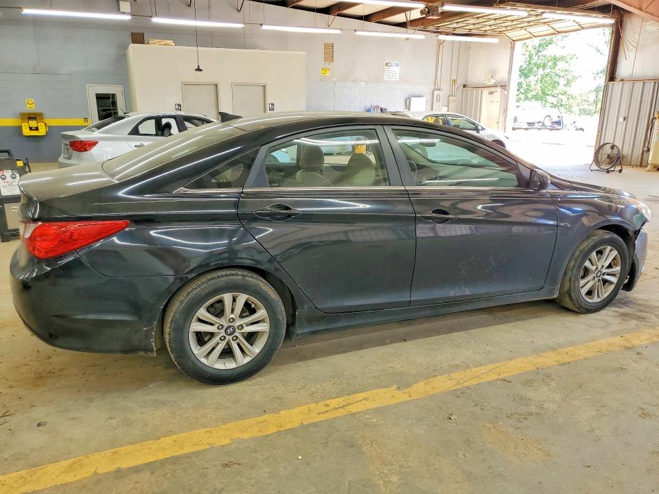 49598386 :رقم المزاد ، 5NPEB4AC4DH619080 vin ، 2013 Hyundai Sonata مزاد بيع