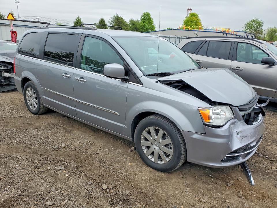 51322606 :رقم المزاد ، 2C4RC1BG8FR602349 vin ، 2015 Chrysler Town & Country مزاد بيع