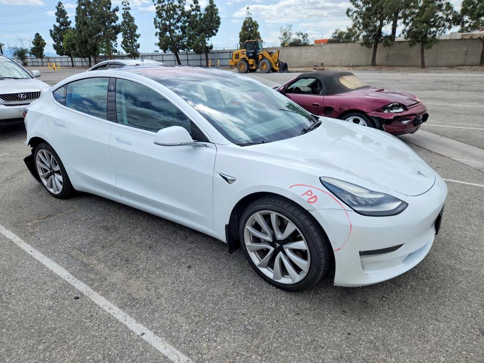 2018 Tesla Model 3 მანქანა იყიდება აუქციონზე, vin: 5YJ3E1EA7JF053741, აუქციონის ნომერი: 51141456