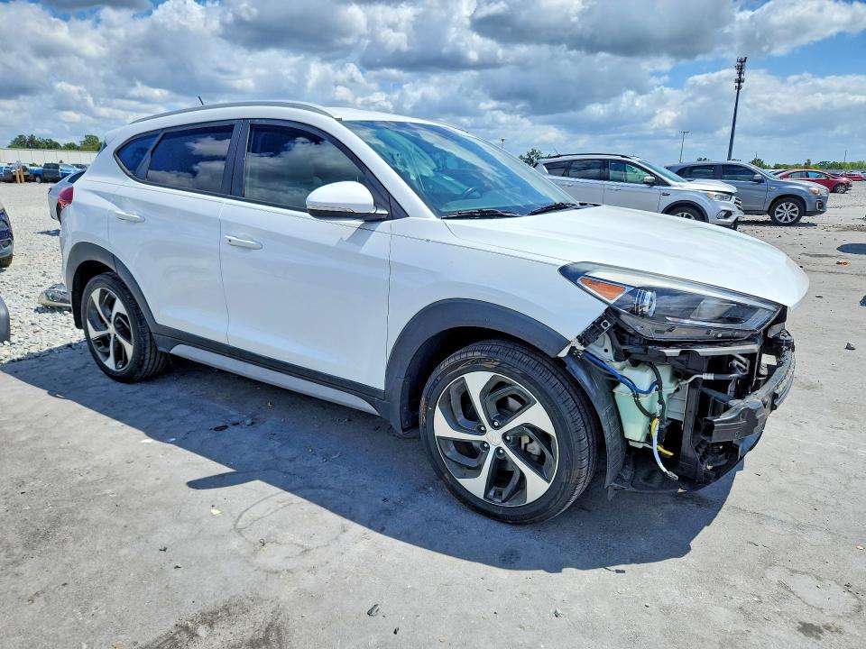 Продажа на аукционе авто 2017 Hyundai Tucson, vin: KM8J33A20HU484328, номер лота: 51411126