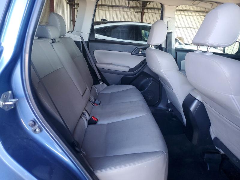 48122176 :رقم المزاد ، JF2SJAKC0FH556016 vin ، 2015 Subaru Forester مزاد بيع