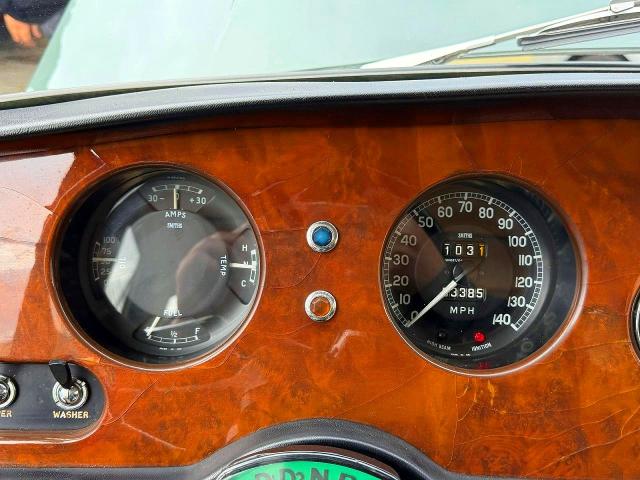 49033086 :رقم المزاد ، VRS3L3307 vin ، 1964 Vand 4 Litre R مزاد بيع