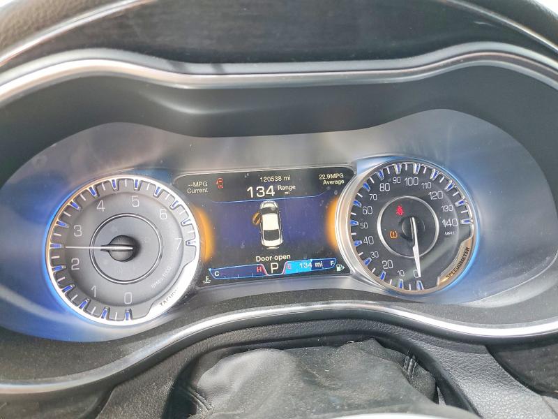 Продажа на аукционе авто 2016 Chrysler 200, vin: 1C3CCCCB3GN135123, номер лота: 51044186