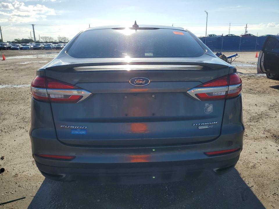 50348746 :رقم المزاد ، 3FA6P0D93LR115278 vin ، 2020 Ford Fusion مزاد بيع