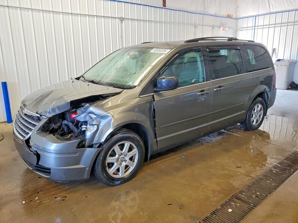 Продажа на аукционе авто 2010 Chrysler Town & Country, vin: 2A4RR2D13AR442218, номер лота: 50550356